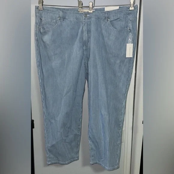 Soft Surroundings Blue/White Striped Straight Crop Pants - Picture 2 of 7